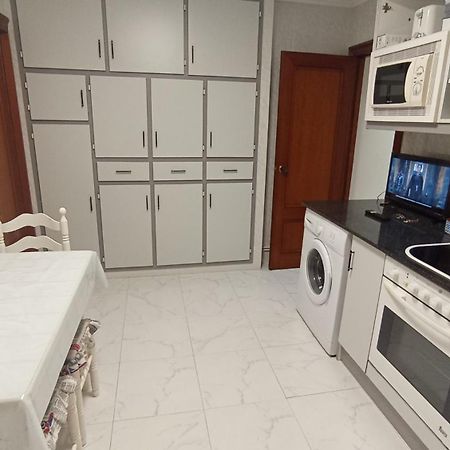 Ferienwohnung El Trasgu De Laviada A 300M Playa, Puerto, Acuario Gijón Exterior foto
