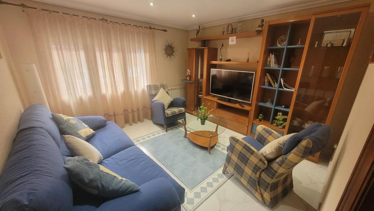 Ferienwohnung El Trasgu De Laviada A 300M Playa, Puerto, Acuario Gijón Exterior foto